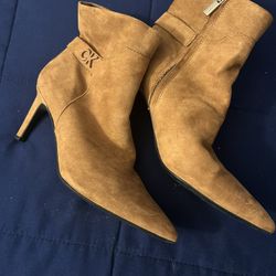 CK Boots Suede Like New 