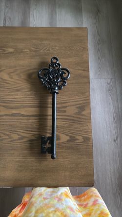Wrought Iron Key Wall Decor