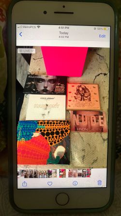5 brand new eyeshadow pallets