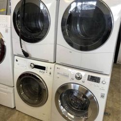 24” Apartment Size Samsung / Lg Washer & electric Dryer Set *We Finance 