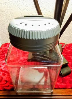 Talking Digital Coin Bank Plastic Jar w/ Deposit & Count Running Total Box