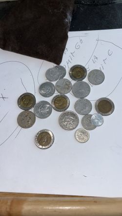18. Monedas pol $30