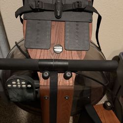 WaterRower Club Rowing Machine – S4 Monitor