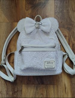 Loungefly Disney Minnie Mouse Sequin Wedding Bag Disneyland