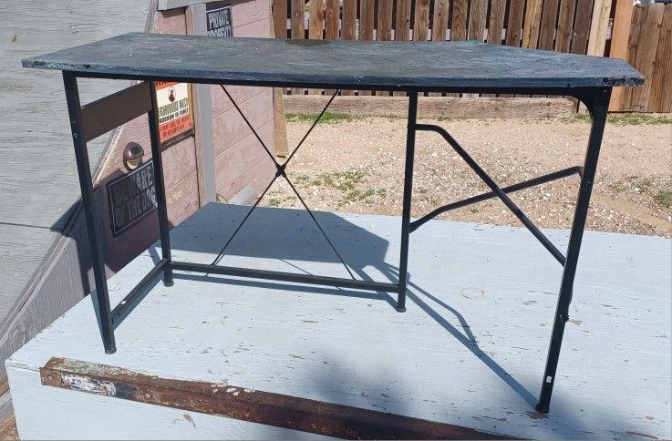 $15 Ea. FIRM!! Both For $25. Desk, Dresser Mirror. Apple Valley