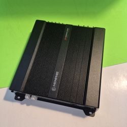 MEMPHIS 3200 WATTS MONOBLOCK 1 OHM STABLE BUILT IN CROSSOVER WITH BASS CONTROL CAR AMPLIFIER ( BRAND NEW PRICE IS LOWEST INSTALL NOT AVAILABLE )