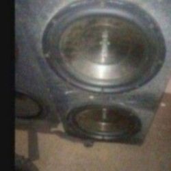 Insignia 12 In Good Condition