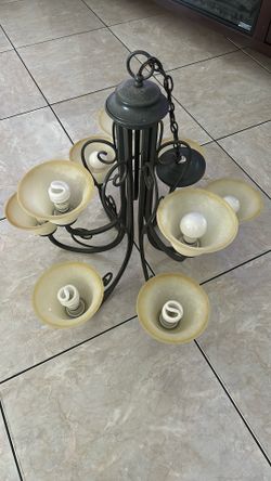 9 Bulb Ceiling Chandelier