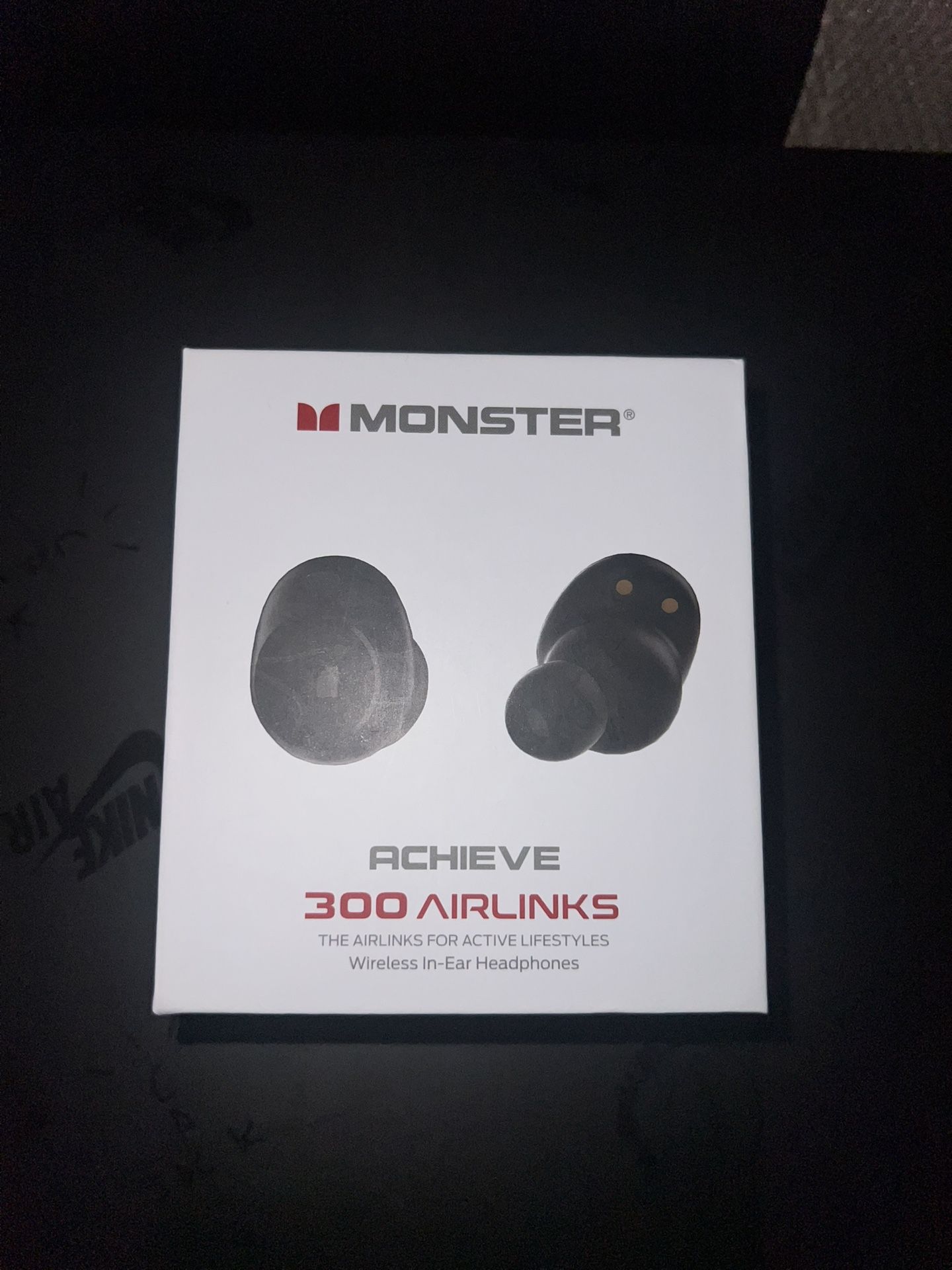 Monster Achieve 300 AirLinks Wireless Earbuds