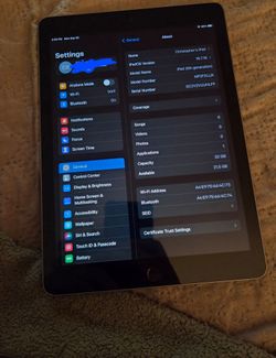 Apple iPad 5th generation 32 gb