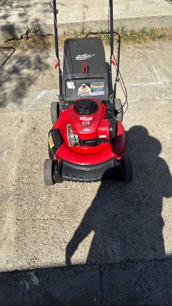 Lawnmower troy bolt
