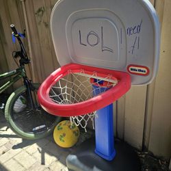 Little Tikes TotSports Easy Score Basketball S