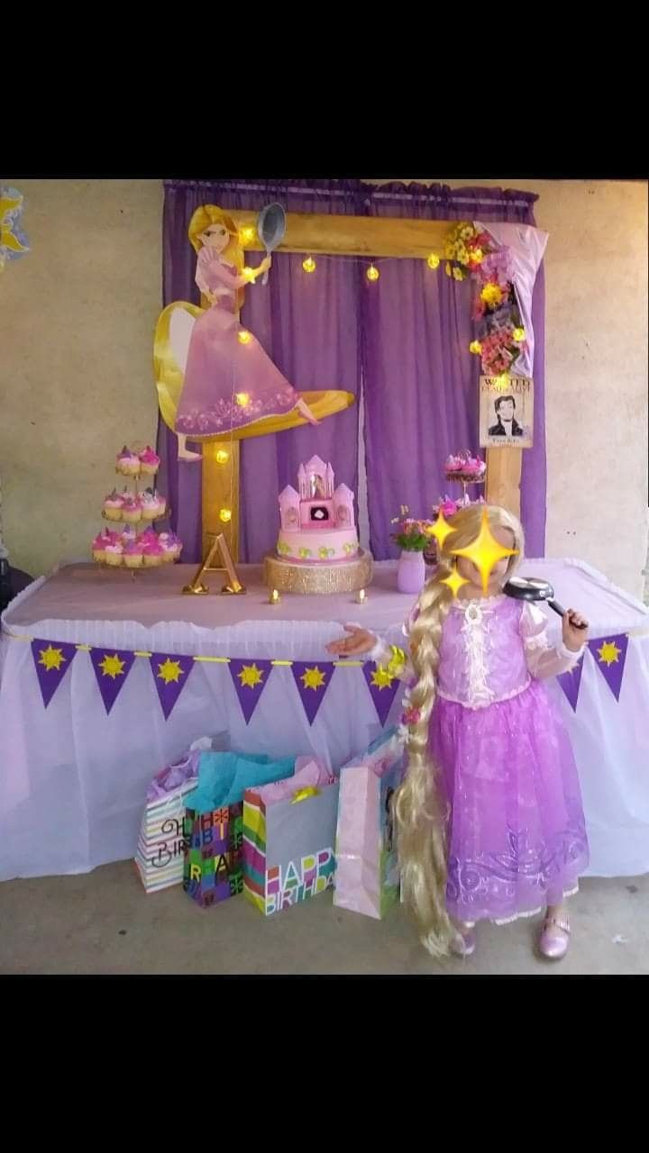 Rapunzel Dress size 4/6
