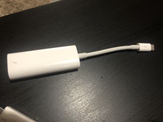 Apple Thunderbolt 3 to Thunderbolt 2 Adapter