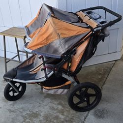 BOB Revolution SE Double Baby Jogging Stroller 