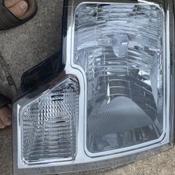 2014 Ford F150-Brand New-signal light and Right side headlight