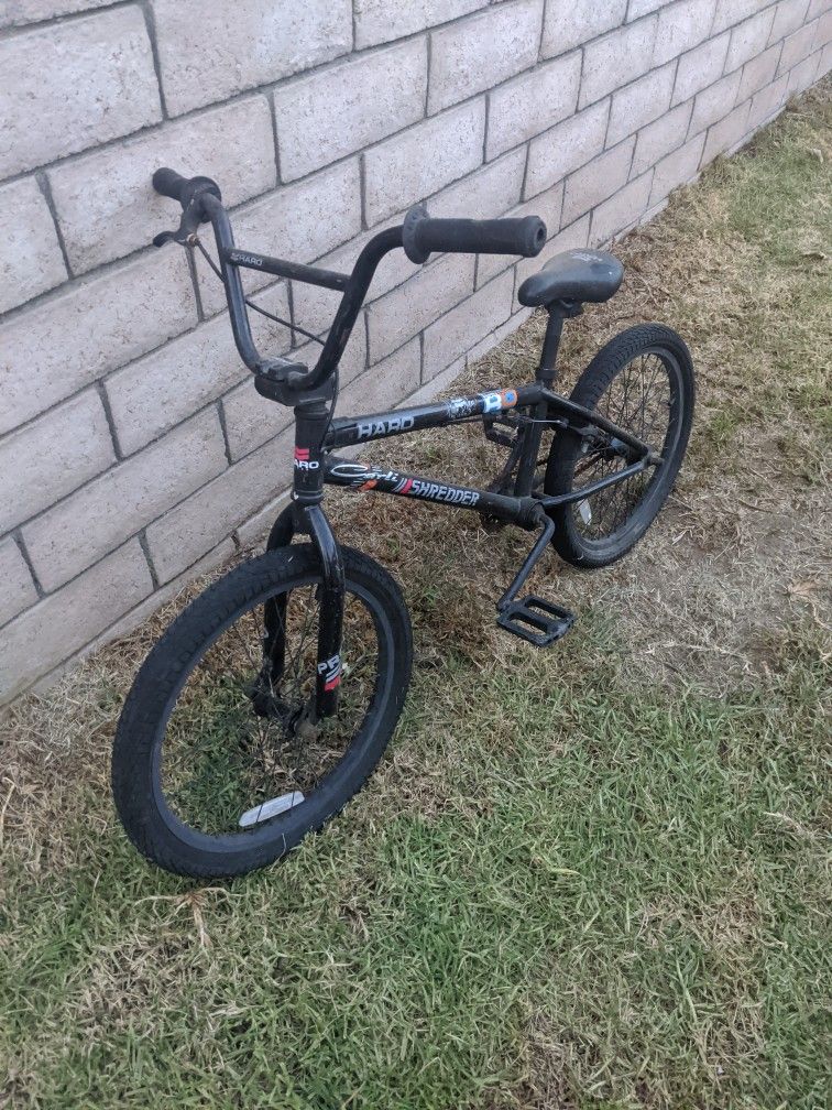 20 Haro Shredder Bmx Bike