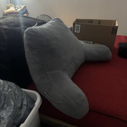 Bed Rest Pillow 