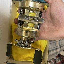 Induron 400 Okuma Fishing Reel