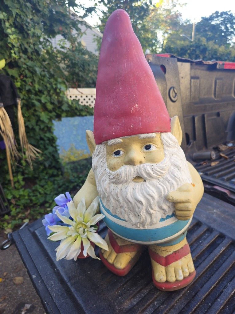 Price Is Firm.. Adorable Garden Gnome