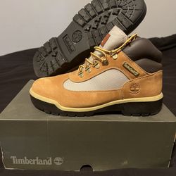 Timberland mid boot size 9