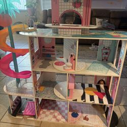 L.o.L Doll House 