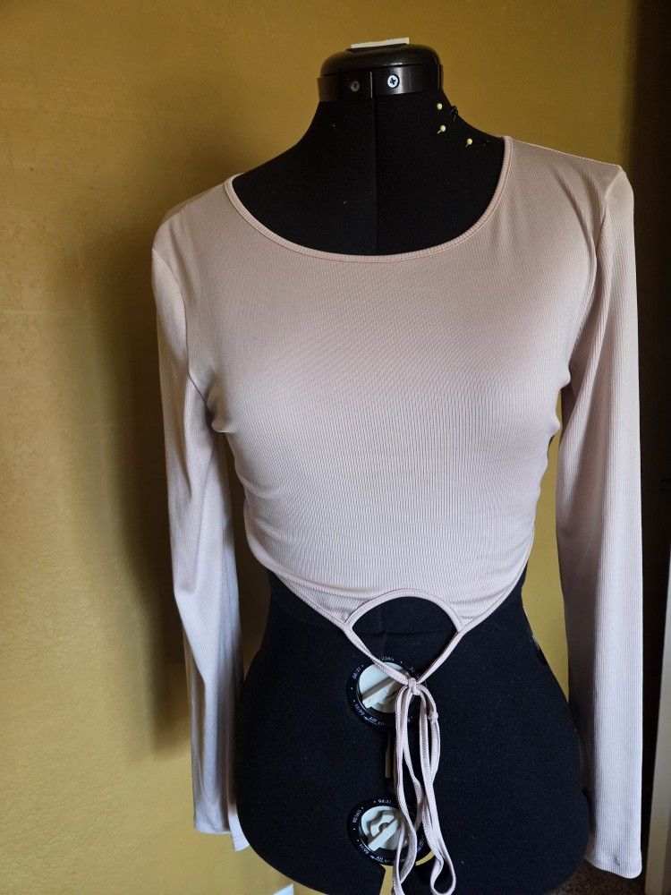 Long Sleeve Crop Top (L)