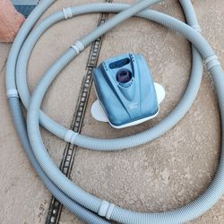 Pool Sweeper - Suction Type With Hose