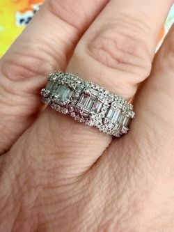 14 k gold Wide Diamond Baguette and Pavé Band Ring