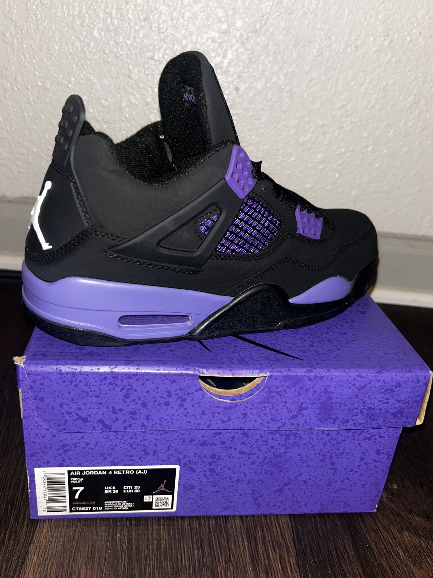 Jordan 4s Purple Thunder Men