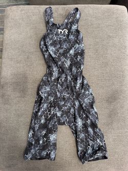 Women's Avictor Techsuit - Size 28