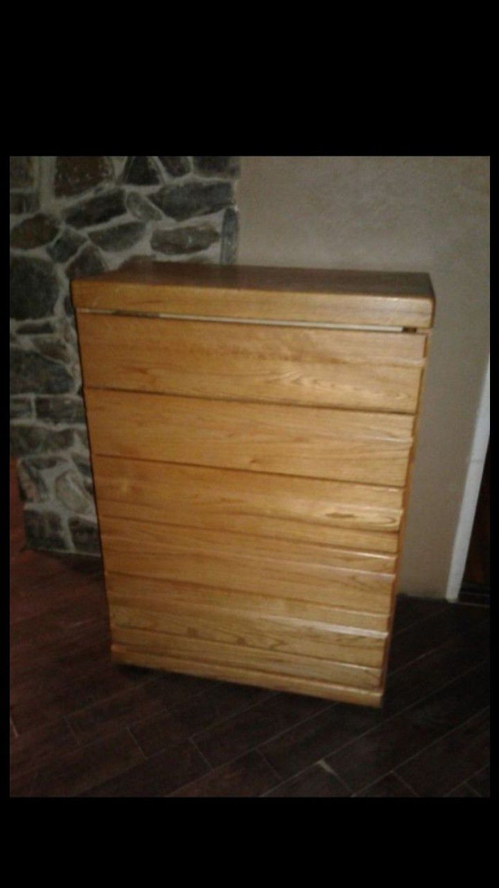 SUREWood OAK dress draws are good a little wster stain on top but u can put wood finsher on top