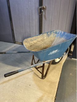 Wheel barrel