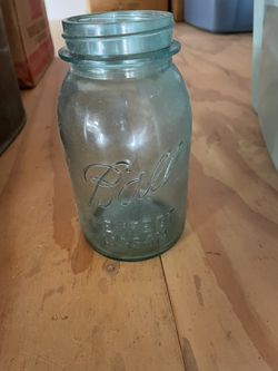 Ball Mason Jars Lot Of 12