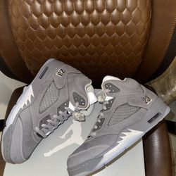 Air Jordan 5 Retro Wolf Grey (2026) size 9.5