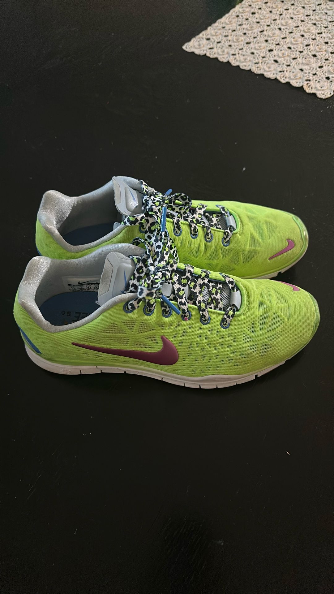 Shoe