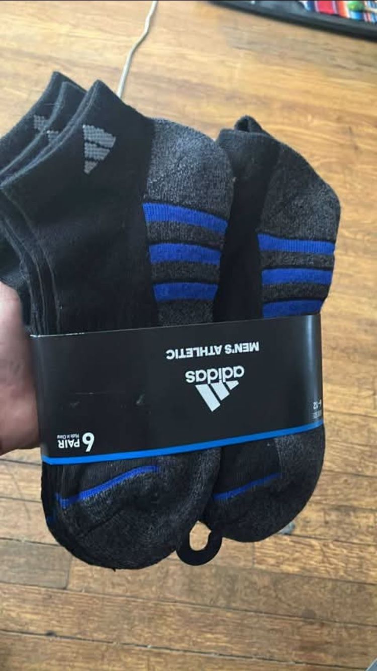 $10, Men’s Adidas Socks 