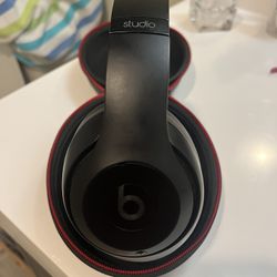 Beats Studio Wireless