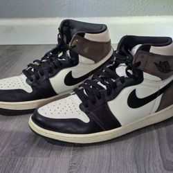 2020 Air Jordan 1 Retro High OG 'Dark Mocha'