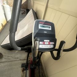 Pro Form Smart Strider 