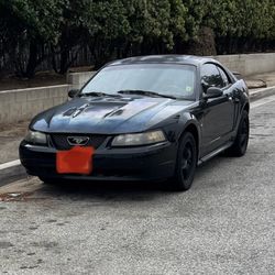 2003 Ford Mustang