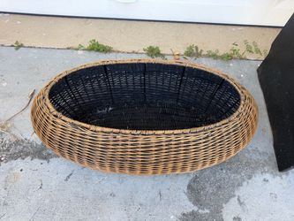 Large Oval Wicker Basket 9 in c 19 in