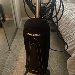 Orecchiette Working Clean Vacuum 