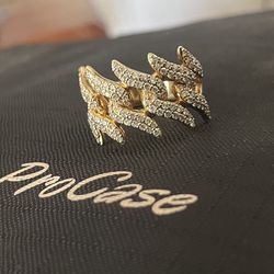 10k GOLD VVS DIAMOND RING