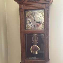 D&A Vintage Pendulum Wall Clock