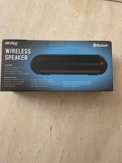 Pill shaped  Bluetooth wireless speaker