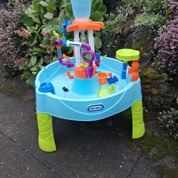 Little Tikes Water Table 