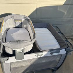 Graco - Pack ‘n Play And Grow With Me  Playard 