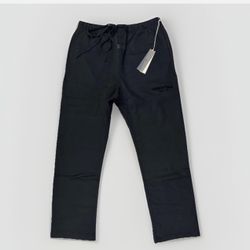 All Black Essentials 