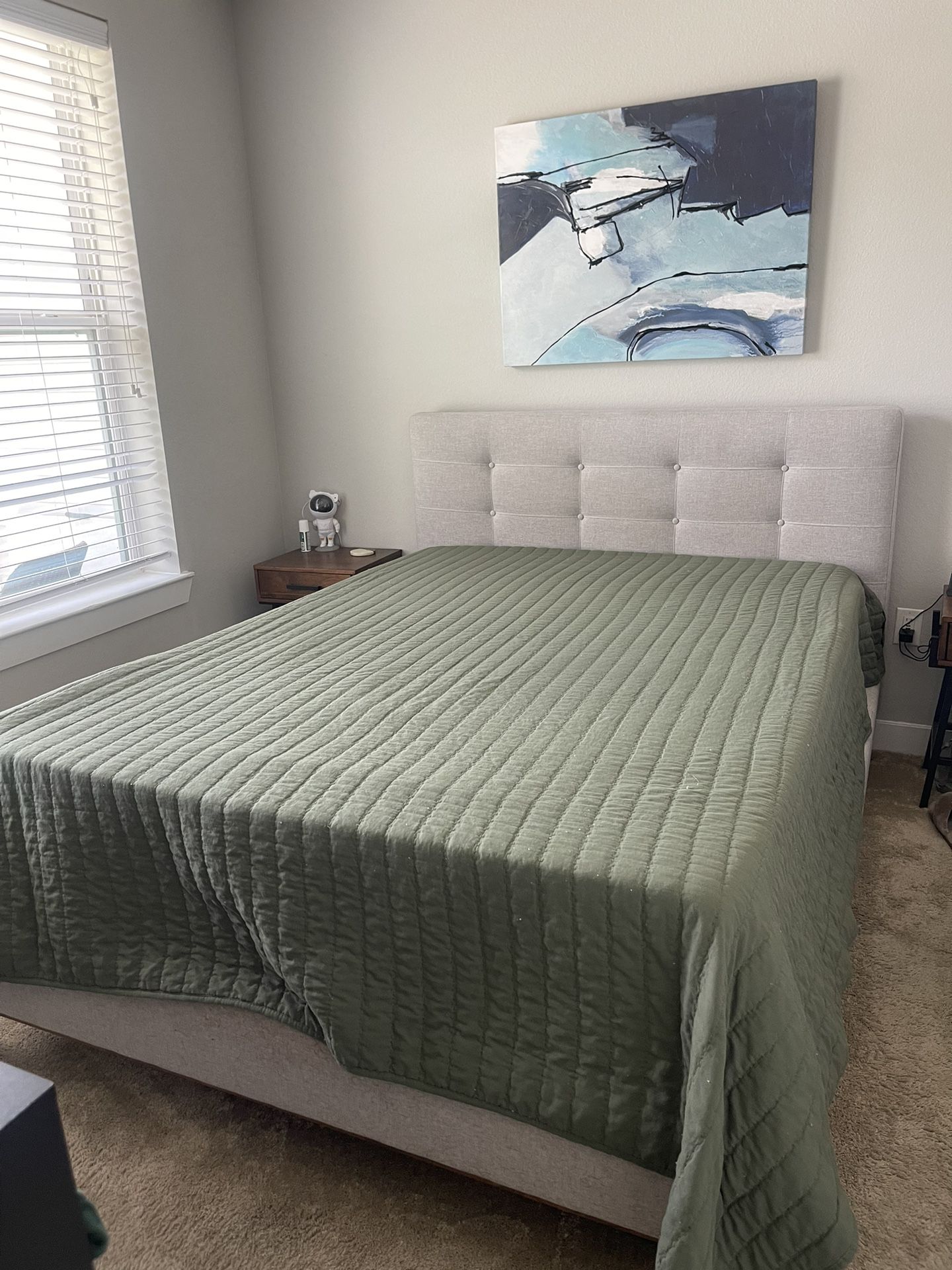 Queen size Bed Frame 